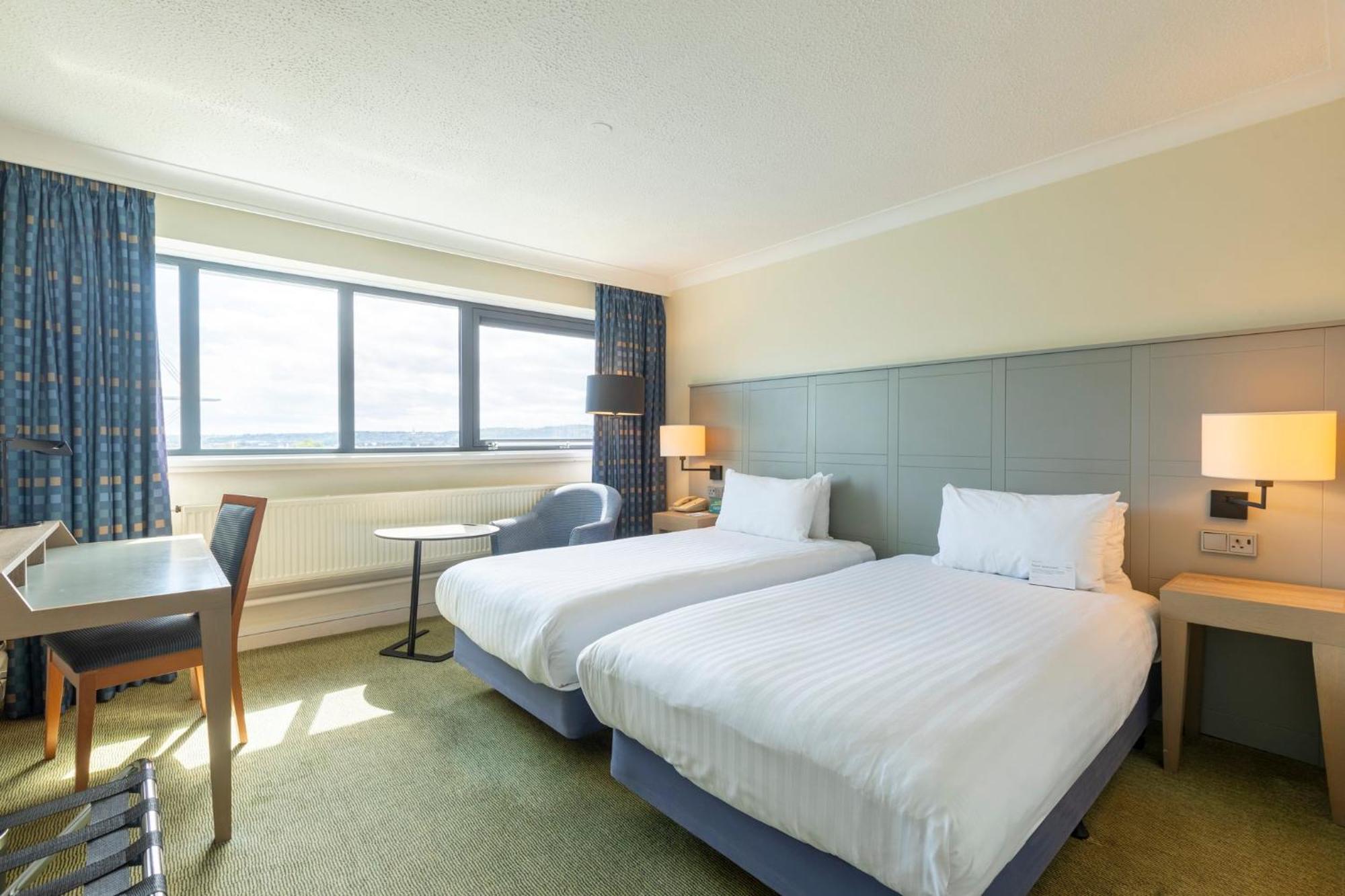 Holiday Inn Cardiff City Centre By Ihg Exterior photo