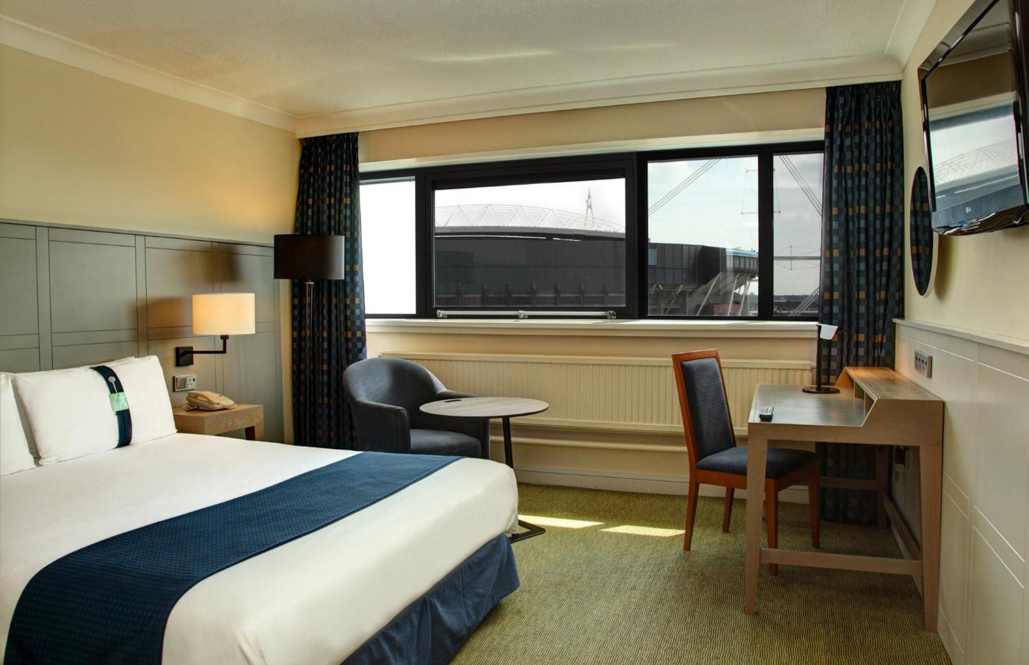 Holiday Inn Cardiff City Centre By Ihg Exterior photo